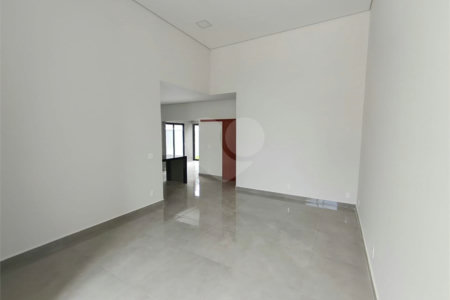 Casa 3 dormitórios 1 suíte, condomínio Faixa Azul.