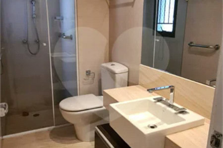 Apartamento à venda no Campo Belo com 110m², 03 dormitórios sendo 01 suite, 2 vagas - São Paulo/S