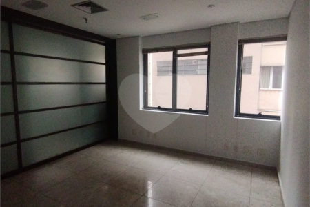 Sala comercial para locação no Jardim Paulista
