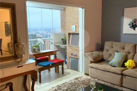 Apartamento com 130m² , 3 dormitórios , sendo 1 suíte , 2 vagas , à venda no bairro Campestre em Santo André.