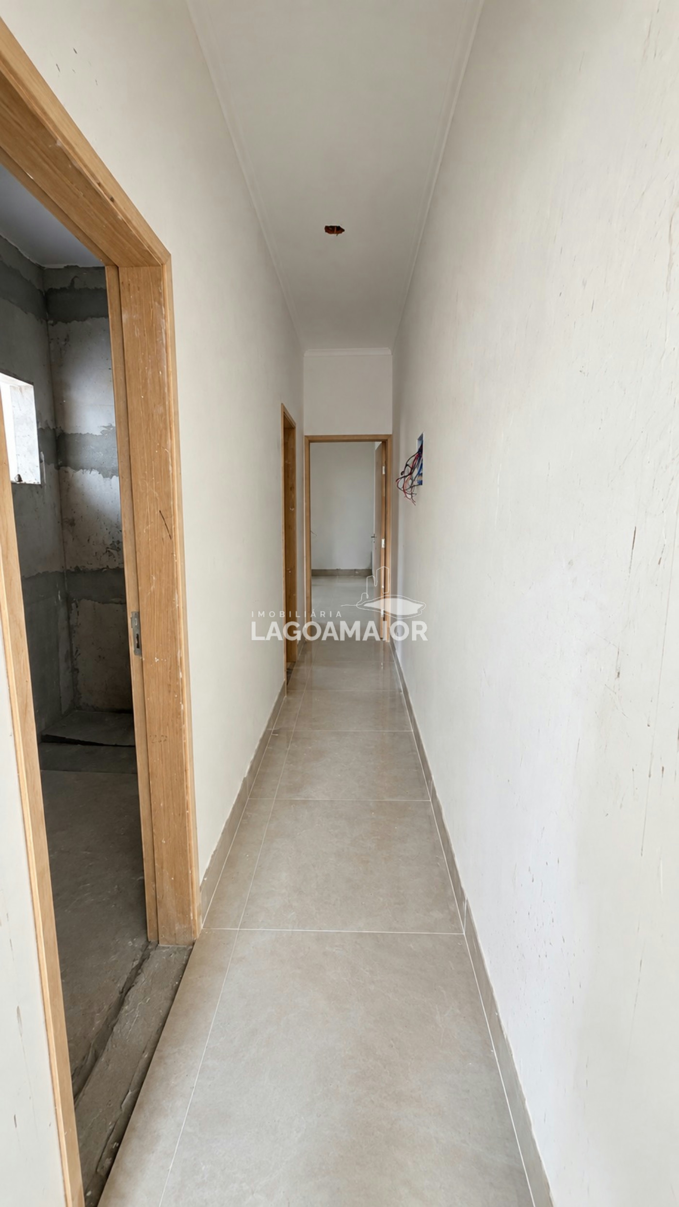Casa à venda com 2 quartos, sendo 1 suíte, em Bela Vista da Lagoa, Três Lagoas - MS