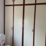 Vende-se Sobrado em Condomínio Fechado – 3 Dormitórios | 180 m²