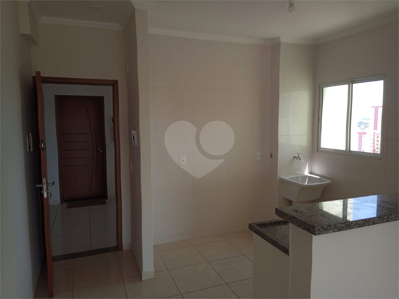 Apartamento com 2 dormitórios.