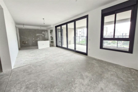 Apartamento à venda com 3 suítes em Brooklin, São Paulo, SP