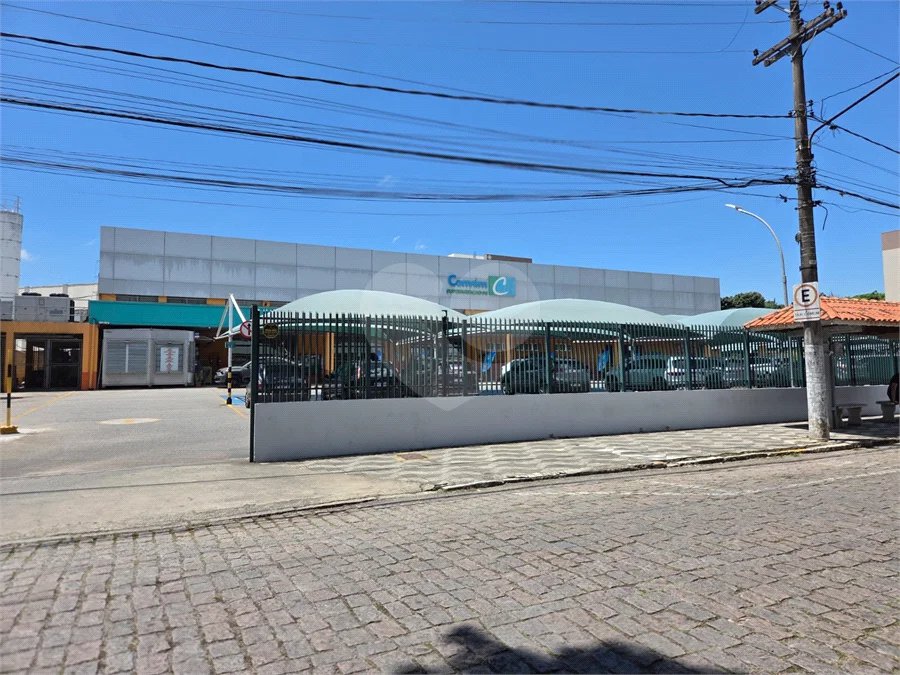 Em bairro nobre está o seu maravilhoso lote em Atibaia, Venha conhecer.