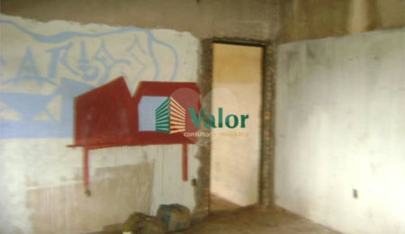 Casa à venda com 3 quartos, sendo 1 suíte,  em Parque Santa Felícia Jardim, São Carlos, SP