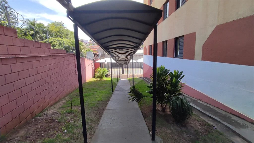 Apartamento à venda no Edifício Amarante no Bairro Jaraguá em Piracicaba - SP.