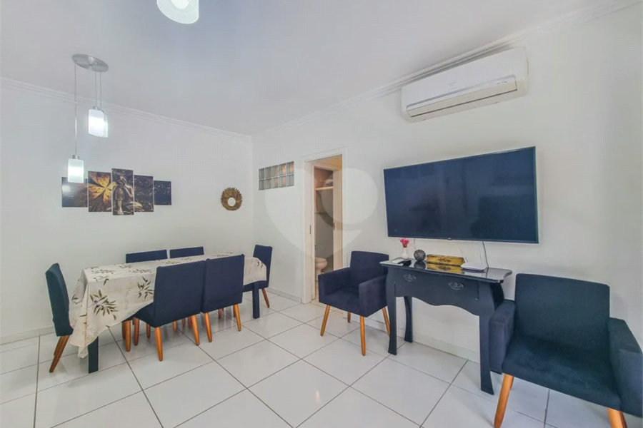 Apartamento à venda com 2 quartos, sendo 1 suíte,  em Riviera de São Lourenço, Bertioga, SP