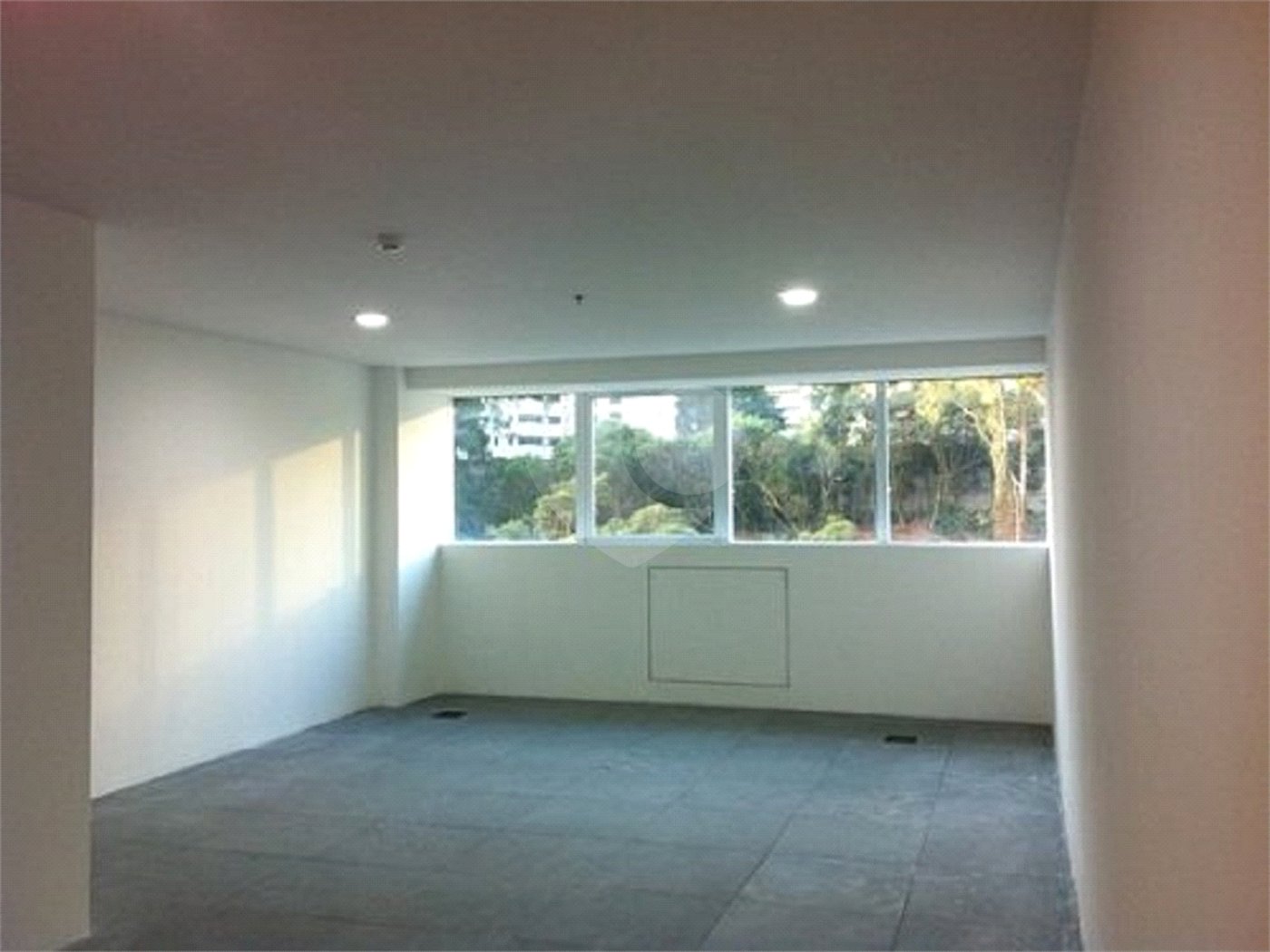 Sala Comercial 40 m² no Bonnaire Office – Venda