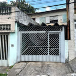 Sobrado à venda com 3 dormitórios próximo ao Shopping Interlagos