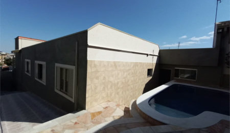 Casa à venda com 3 quartos, sendo 1 suíte,  em São Lázaro, São João da Boa Vista, SP