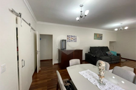 Casa à venda com 3 quartos, sendo 1 suíte,  em Picollo Villaggio, Louveira, SP