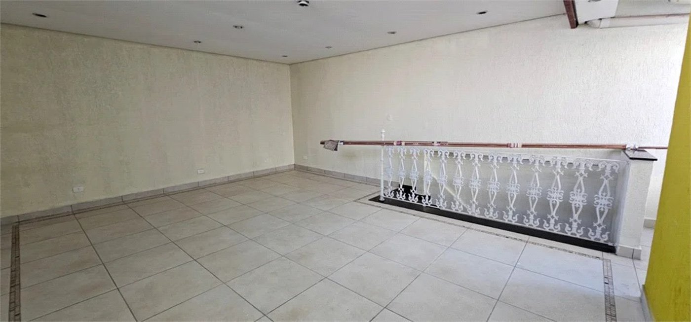 Sobrado à venda com 3 quartos, sendo 1 suíte, em Vila Leopoldina, São Paulo, SP