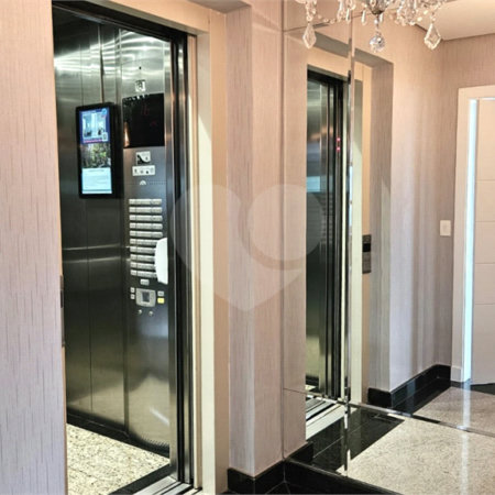Apartamento com 4 suítes a venda no Alto da Boa Vista
