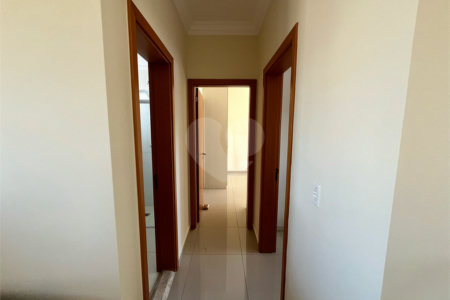 Apartamento mobiliado com 2 dormitórios sendo 1 suíte