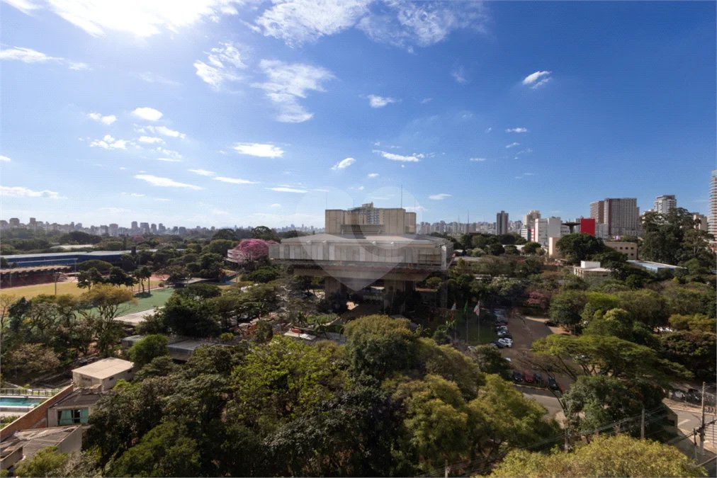 Vila Clementino - 161 m² | 2 dormitórios, com possibilidade de 3 | suíte master | 3 vagas | depósito