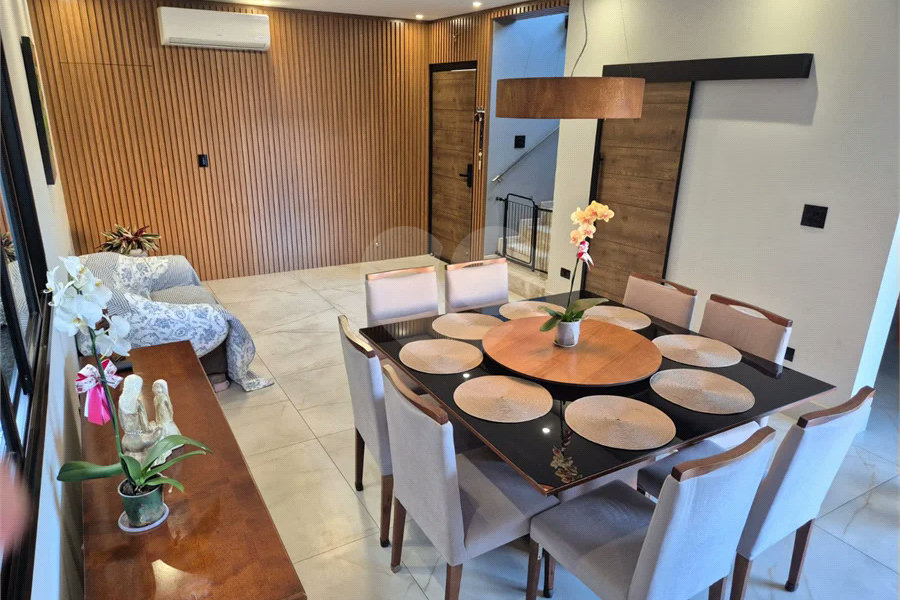 Casa de Alto Padrão para Alugar com Lazer Completo, Tecnologia e Sustentabilidade