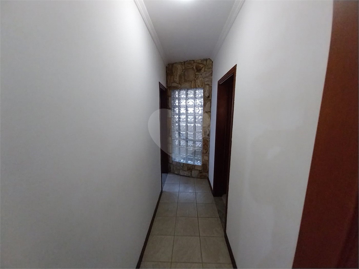 Sobrado à venda com 5 quartos, sendo 1 suíte,  em Terra Nobre, Louveira, SP