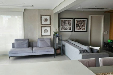 Apartamento 131 M2² vista LIVRE Vila Mariana SP 3 Suítes 4 banheiros 3 vagas escritório depósito e varanda gourmet integrada Aceita e estuda permuta