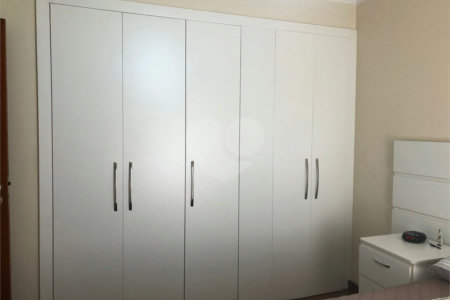 Apartamento na Região do Anália Franco Próximo ao Shopping com 3 Dormitórios sendo 1 Suíte e 2 Vagas de Garagem