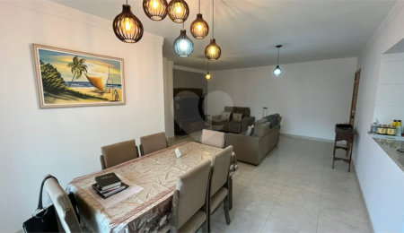 Apartamento à venda com 3 quartos, sendo 1 suíte,  no Centro, Poços de Caldas, MG