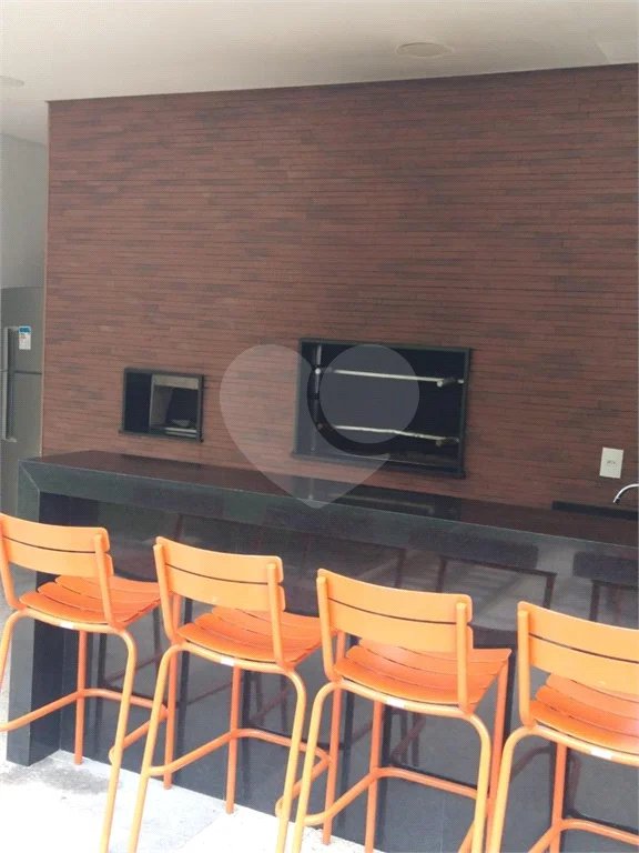 Condominio Clube apto 02 dormitórios(reversível para 03, sendo 01 suíte com 1 vaga.