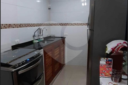 Casa Térrea no Condomínio Moradas II.