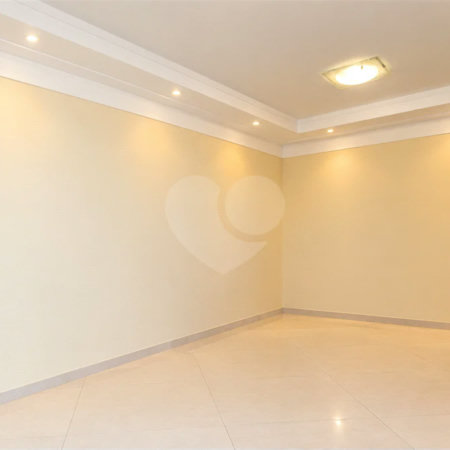 Apartamento de 84m² na Vila Lusitânia, em São Bernardo do Campo, com 3 dormitórios, suíte com varanda, 2 vagas cobertas, depósito privativo e lazer completo.
