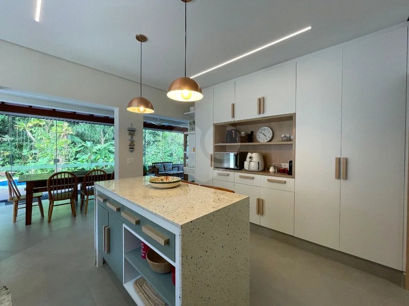 Casa à venda com 4 suítes em Riviera de São Lourenço, Bertioga, SP