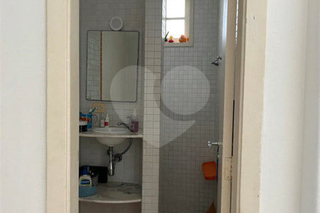 Casa à venda na Vila Monumento - 4 quartos/1 Suíte/1 Vaga