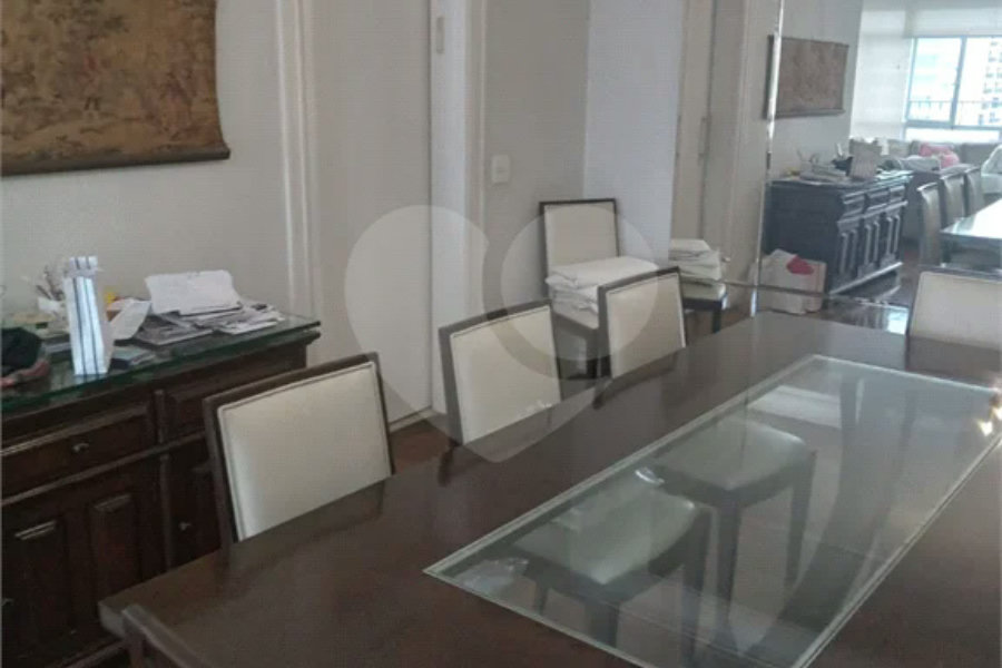 Apartamento à venda com 3 quartos, sendo 1 suíte, em Jardim Paulista, São Paulo, SP