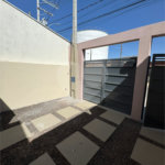 Casa com 02 Dormitórios á venda, em Cidade Aracy 2.