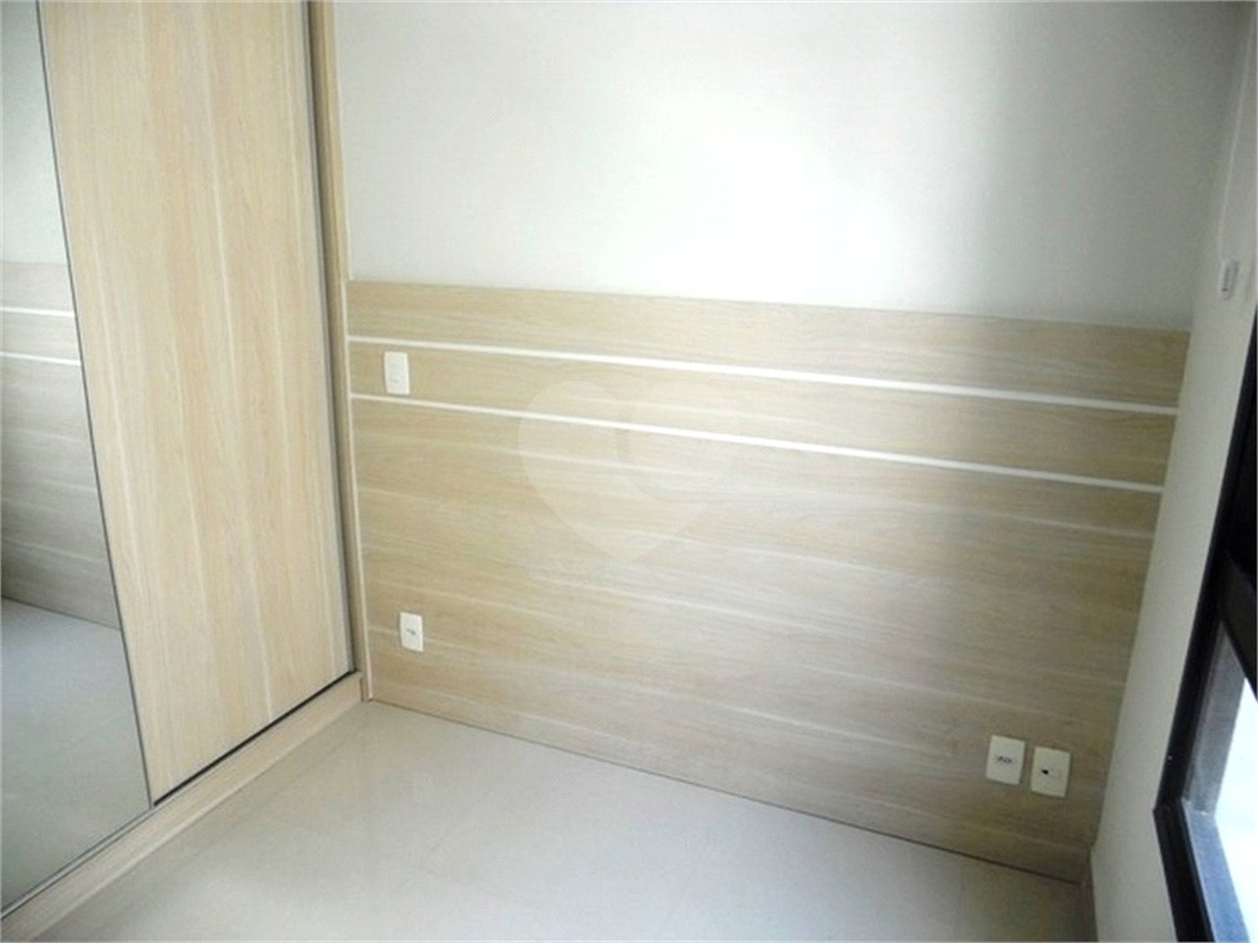 Apto Studio 32m2 - Metrô Saúde - Bom p/Investidor