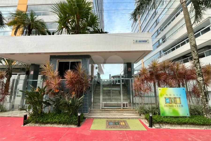 Apartamento à venda com 2 quartos, sendo 1 suíte,  em Indaiá, Bertioga, SP