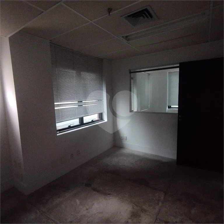 Sala comercial para locação no Jardim Paulista