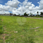Terreno no condomínio Damha Golf em frente área de lazer com 1.404,40 m²