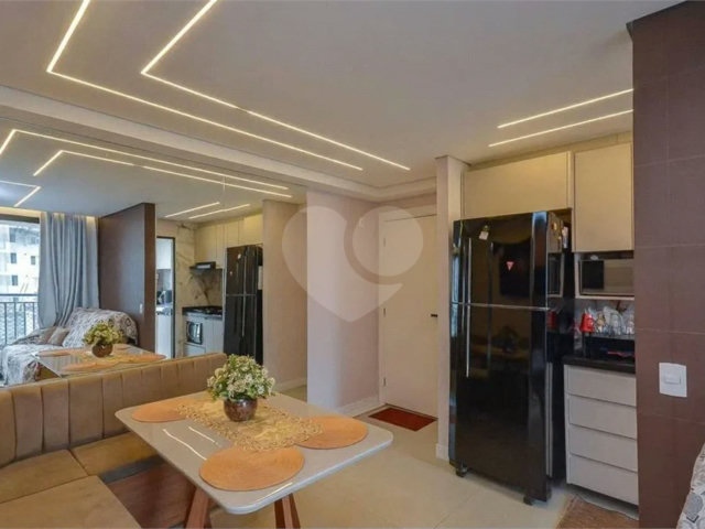 Apartamento à venda com 3 quartos, sendo 1 suíte,  em Campo Grande, São Paulo, SP
