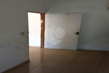 Casa 3 quartos Aracy 1