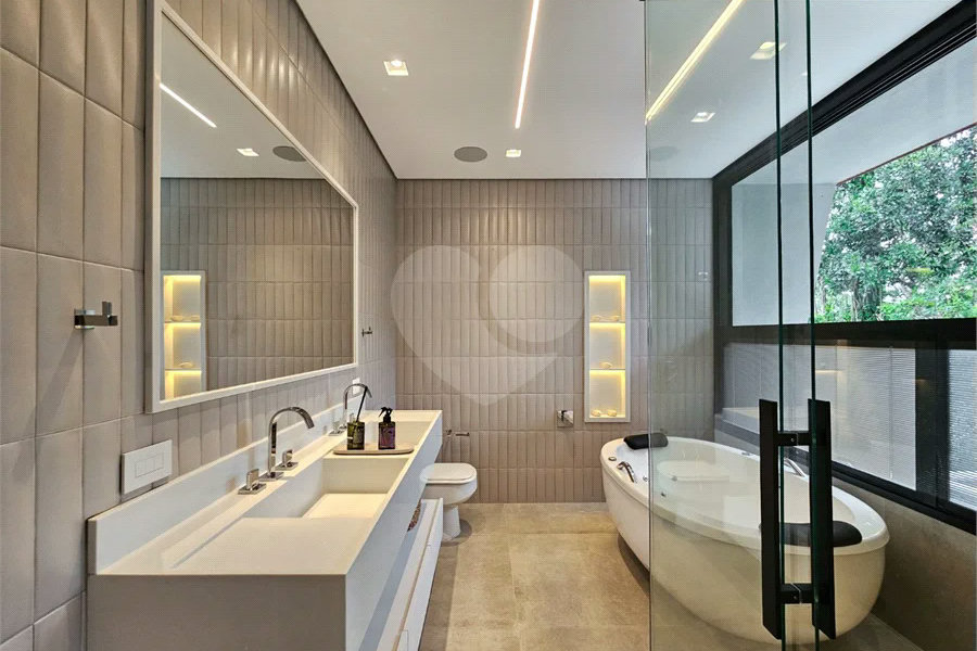 Casa à venda com 5 suítes em Riviera de São Lourenço, Bertioga, SP