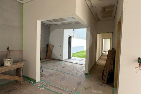Casa no Embaré 3 quartos 1 suíte