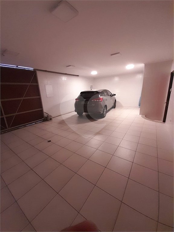 3 AMPLAS SUITES MAIS ECRITORIO MUITO VERDE E AMPLO QUINTAL