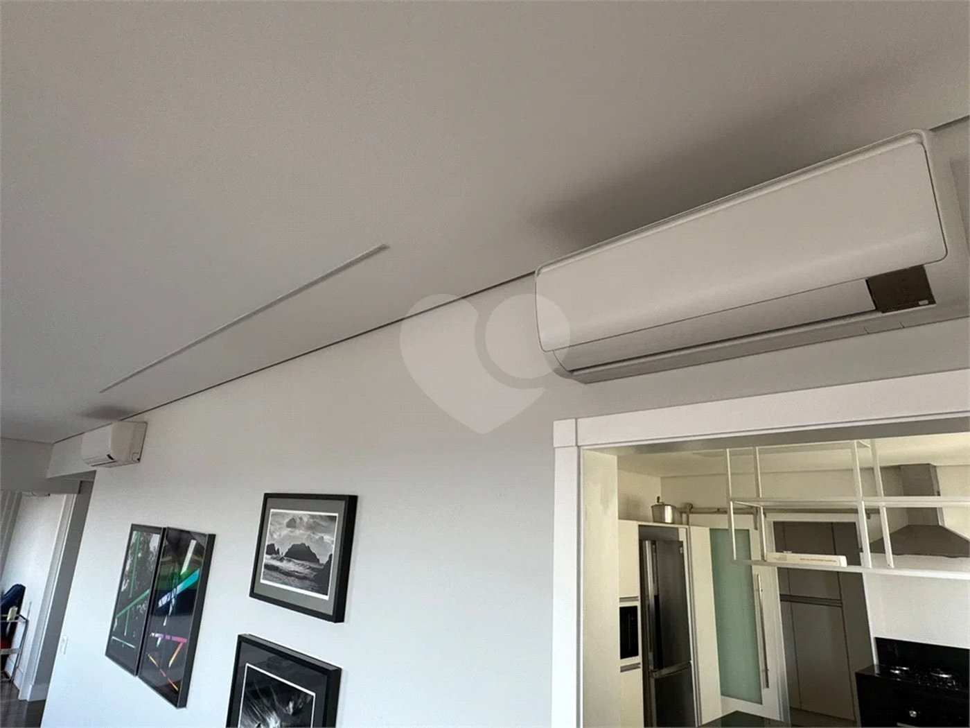 Apartamento 193m² locação no Paraíso, 3 suites, escritório, varanda, reformado, mobiliado, 4 vagas