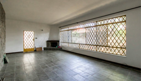 Casa à venda com 4 quartos, sendo 1 suíte,  em Indianópolis, São Paulo, SP