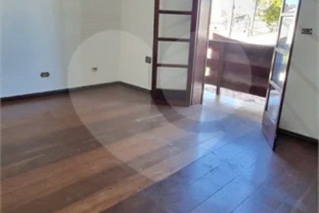 Sobrado 3 dormitórios (1 suite) - 184 m² - à venda - R$ 750.000,00 no Jdim Renata, em Indaiatuba/SP.