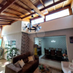 Casa residencial com ponto comercial a venda no Centro