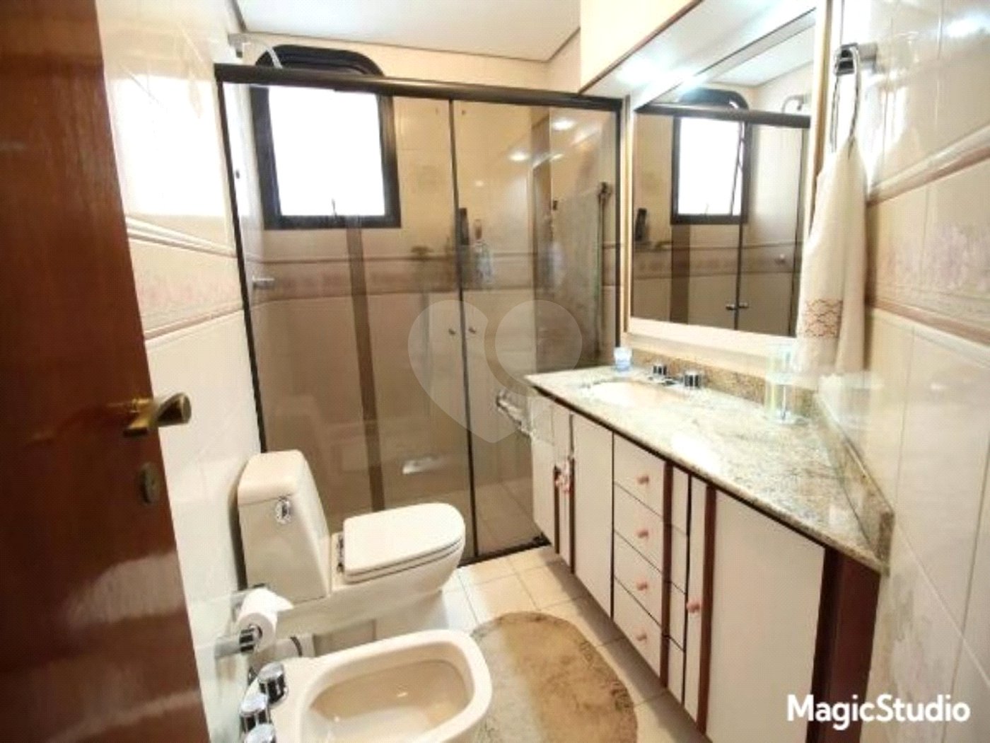Apartamento com 162m², 3 quartos (3 suítes), 3 garagens, à venda na Vila Regente Feijó
