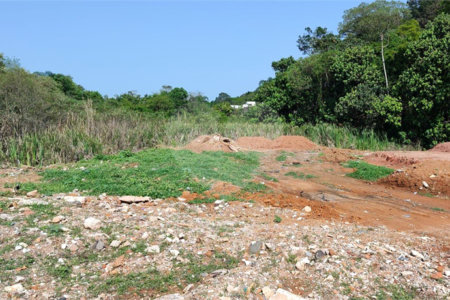 Terreno em Atibaia com 4.800 metros, pronto para construir, topografia plana, aceita financiamento