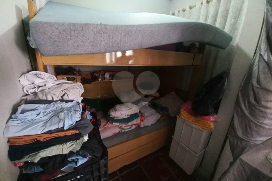 Casa à venda com 3 quartos, sendo 1 suíte, em Vila Campestre, São Paulo, SP