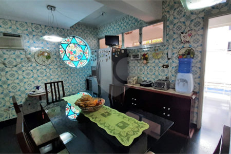 Casa de Vila à venda com 4 quartos, sendo 3 suítes, em Brooklin Velho, São Paulo, SP