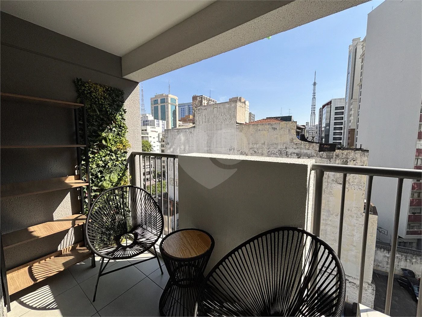 LINDO STUDIO COM 25M² A VENDA NA REGIÃO DA CONSOLAÇÃO!